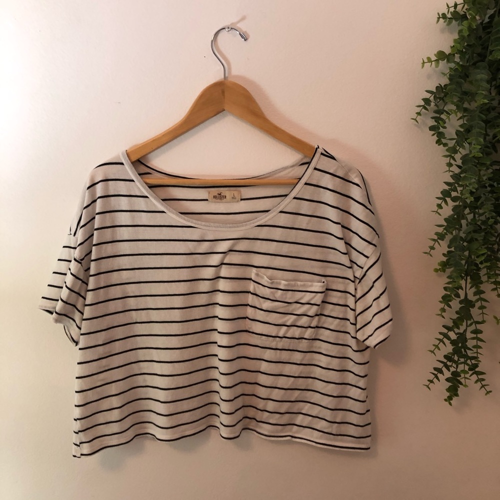 ★ Hollister | crop top
